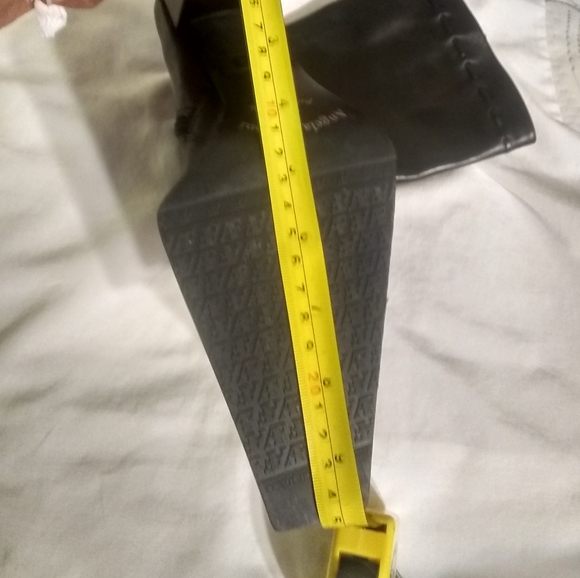 Angela Falconi leather boots - Picture 16 of 16